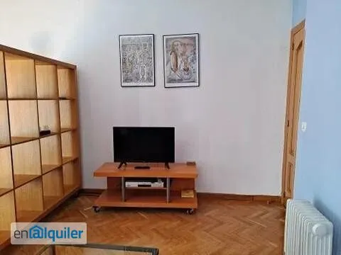 Séjour - Bright Studio in Huertas-Cortes, Madrid