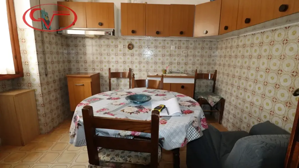 Salle à manger - Semi-Independent Apartment with Garage in Montevarchi