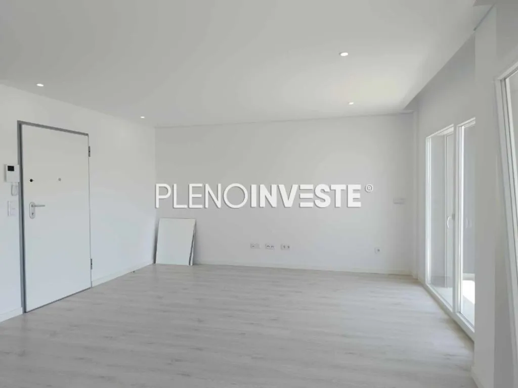 Magamistoad - New Duplex with Panoramic View in Seixal