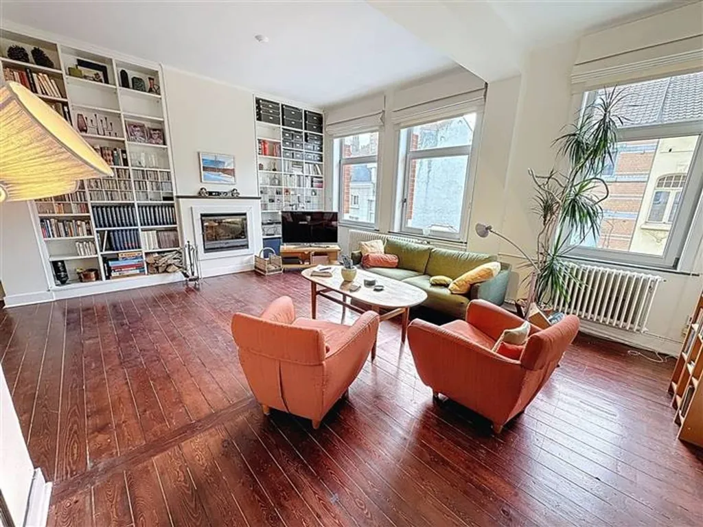 Elutuba - Duplex Apartment with Terraces in Schaerbeek