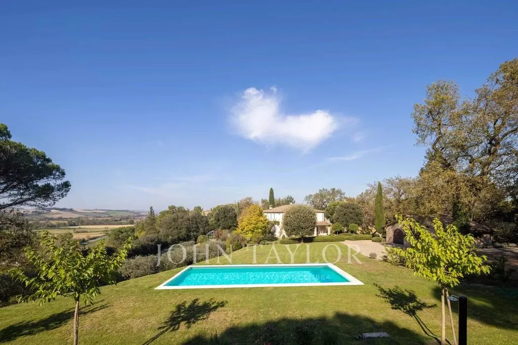 Piscine - Restored 1800s Villa with Pool in Siena