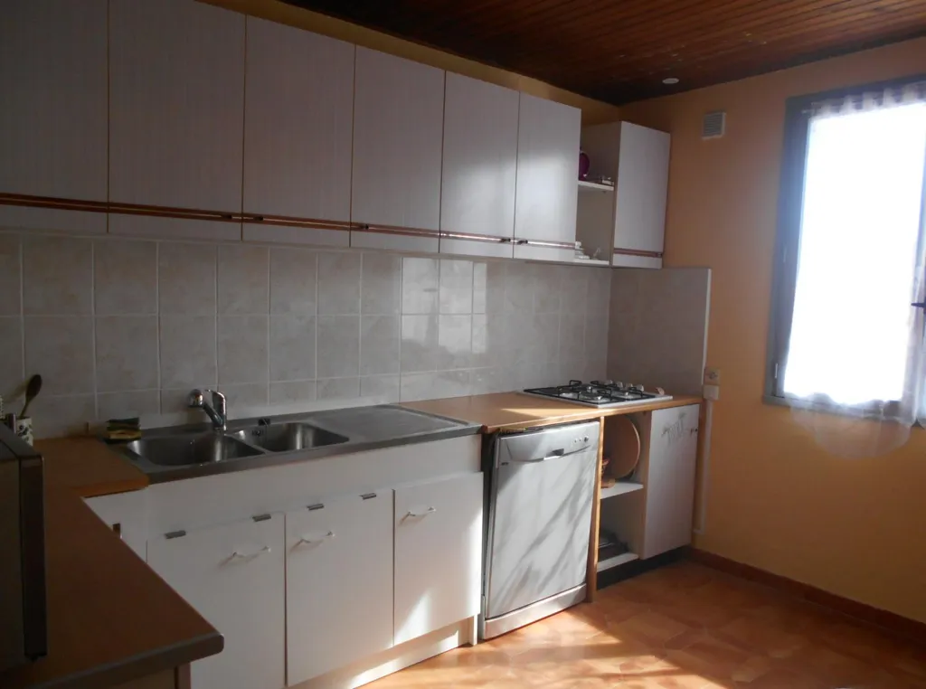 Cuisine - Villa T3 avec Terrasse et Solarium à 50m de la Plage