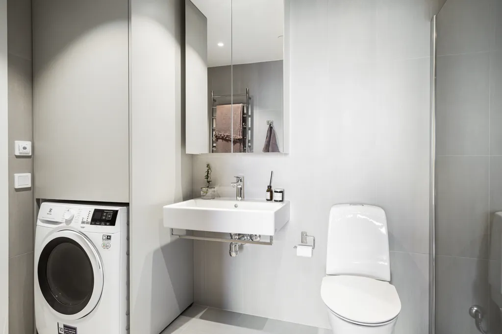 Bathrooms - Apartment with City View in Gothenburg