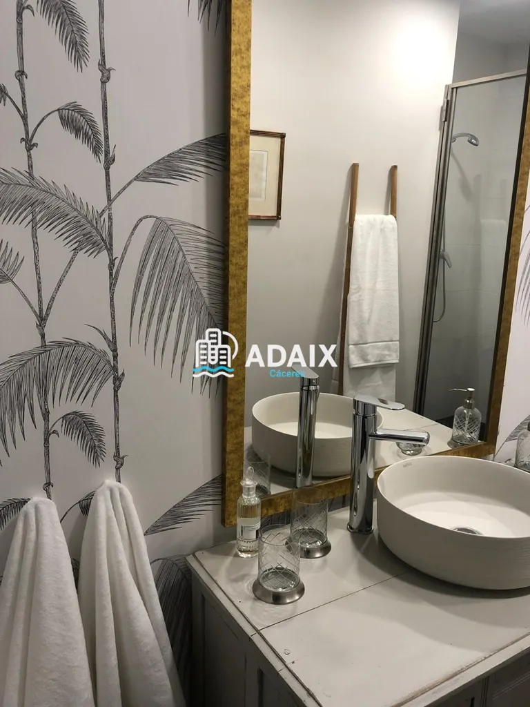 Salles de bain - Luxury Flat with Terrace in Cáceres