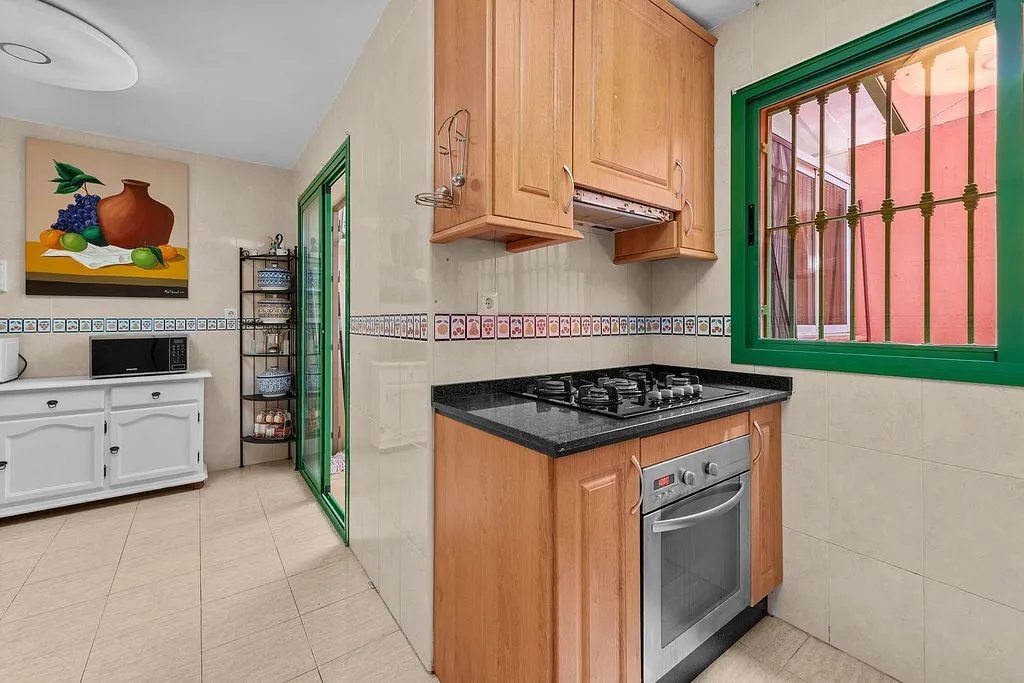 Köök - 3-Bed Apartment with Pool in Torreblanca, Fuengirola