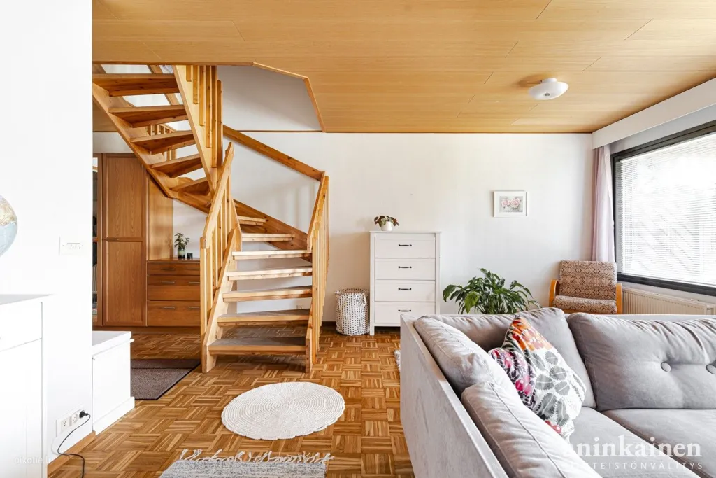 Toad - Two-Level Terraced House with Private Yard in Koivula