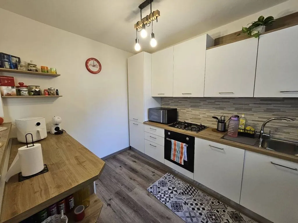Cuisine - Luxury Lake View Apartment in Moltrasio