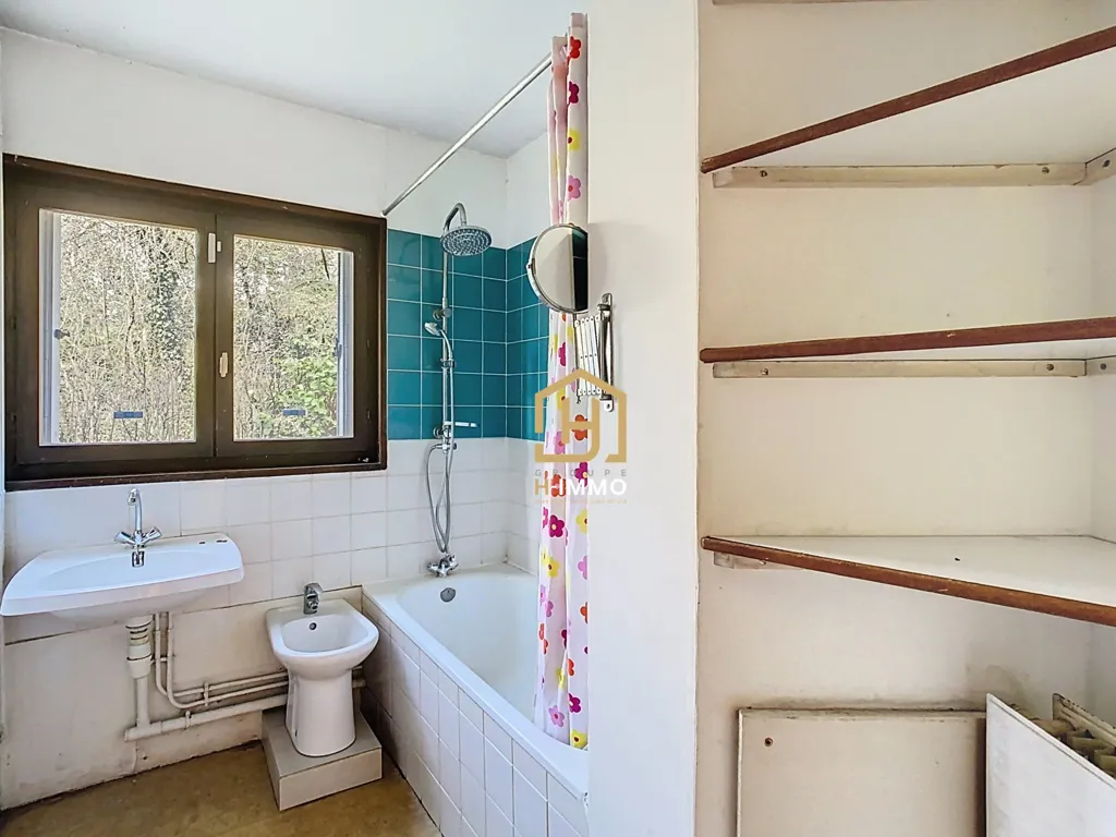 Salles de bain - Appartement avec Balcon à Meylan