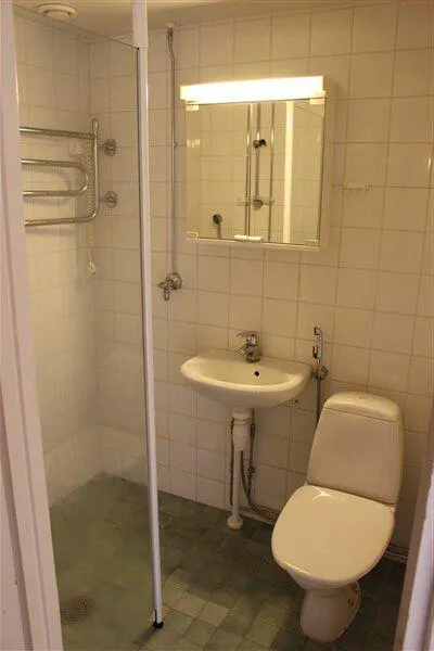 Salles de bain - Balcony Flat in Alppila, Oulu