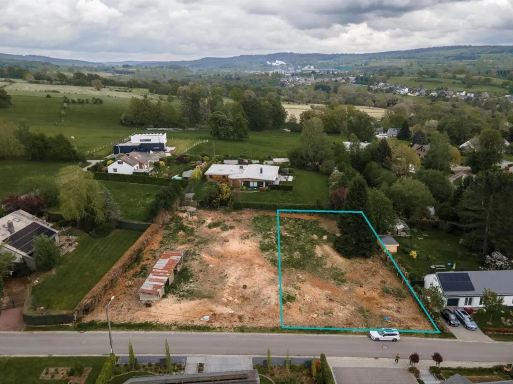 Õhuvaade - Buildable Plot with Optimal Layout in Priesmont