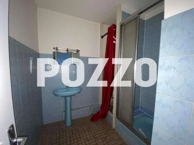 Salles de bain - Appartement 2 pièces avec balcon à Coutances
