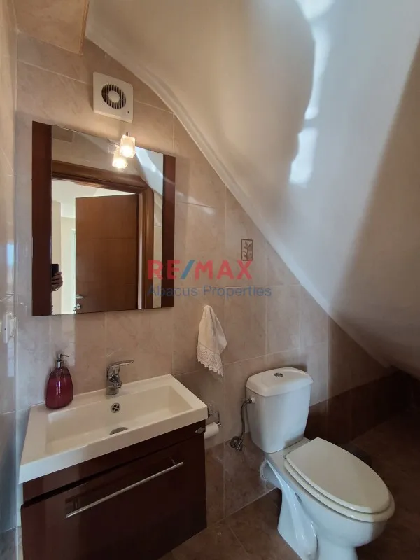 Bathrooms - Apartment with Panoramic Views in Nikaia