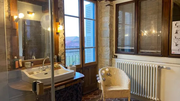 Bagni - Village House with Granges in Sarry