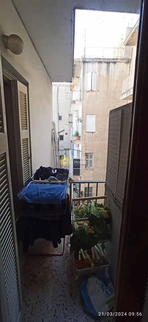 Balcon - Apartment with Balcony in Exarcheia, Athens