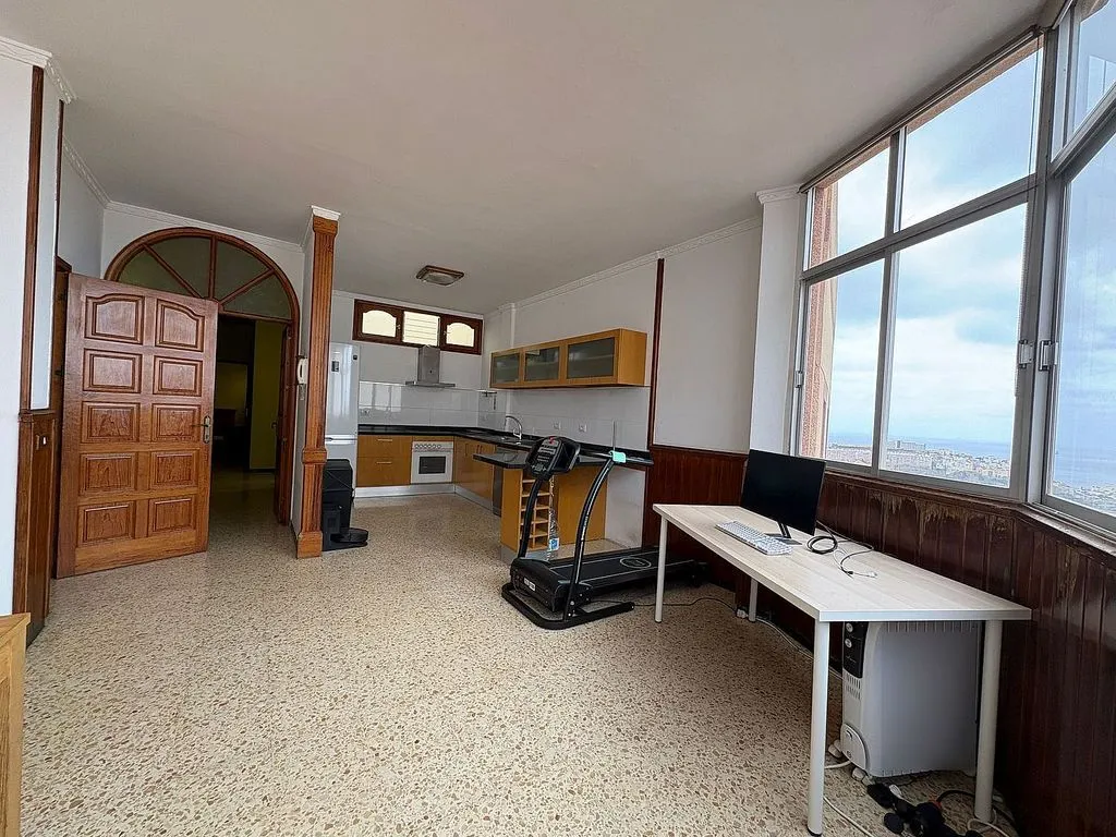Kabinet - Terraced House with Elevator in Calle Párroco Ramón González Guedes