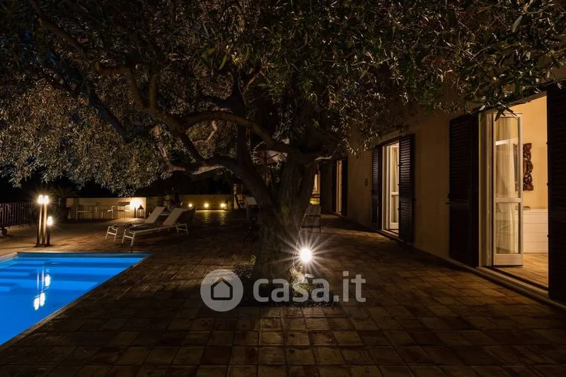 Bassein - Villa with Pool in Noto