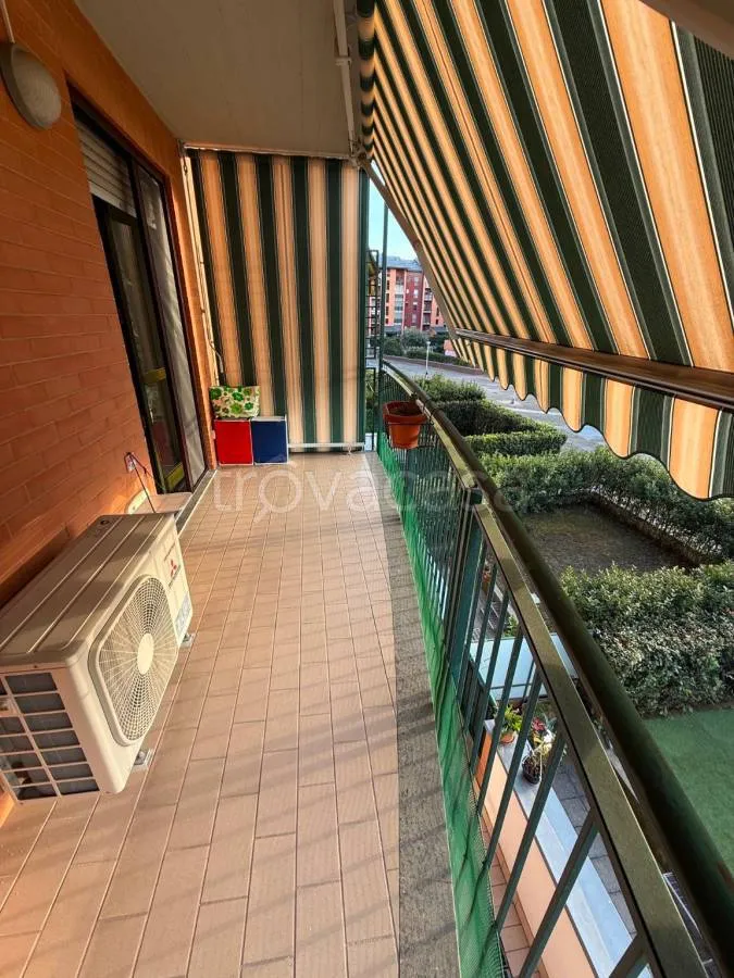 Balcone - Modern Studio with Balcony in Settimo Torinese