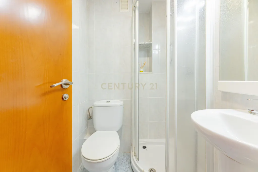 Salles de bain - Apartment with River View and Terrace in Campanar