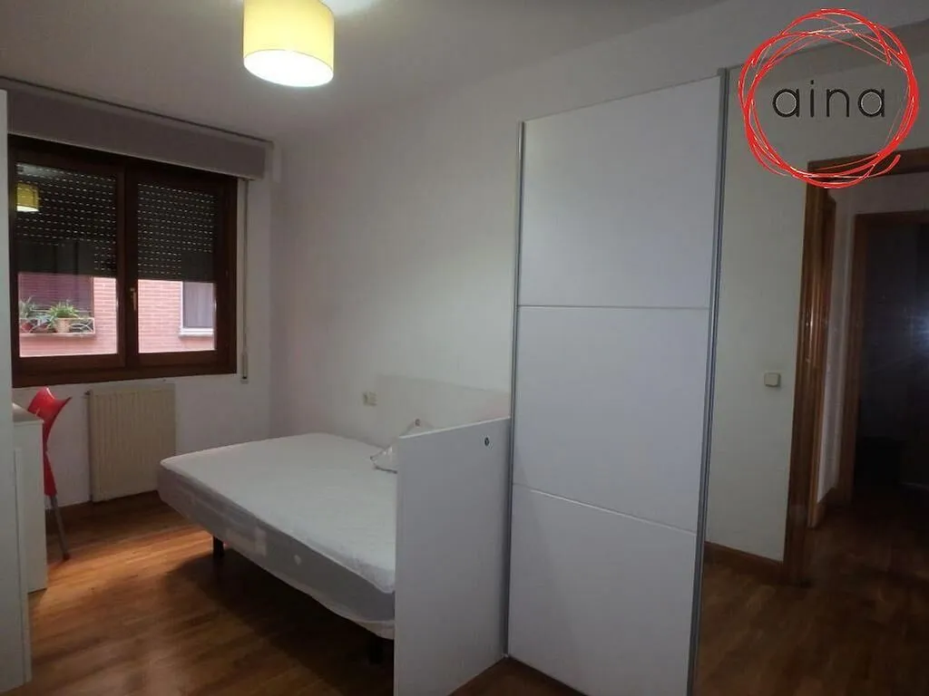 Magamistoad - Student-Friendly Flat with Terrace in Milagrosa