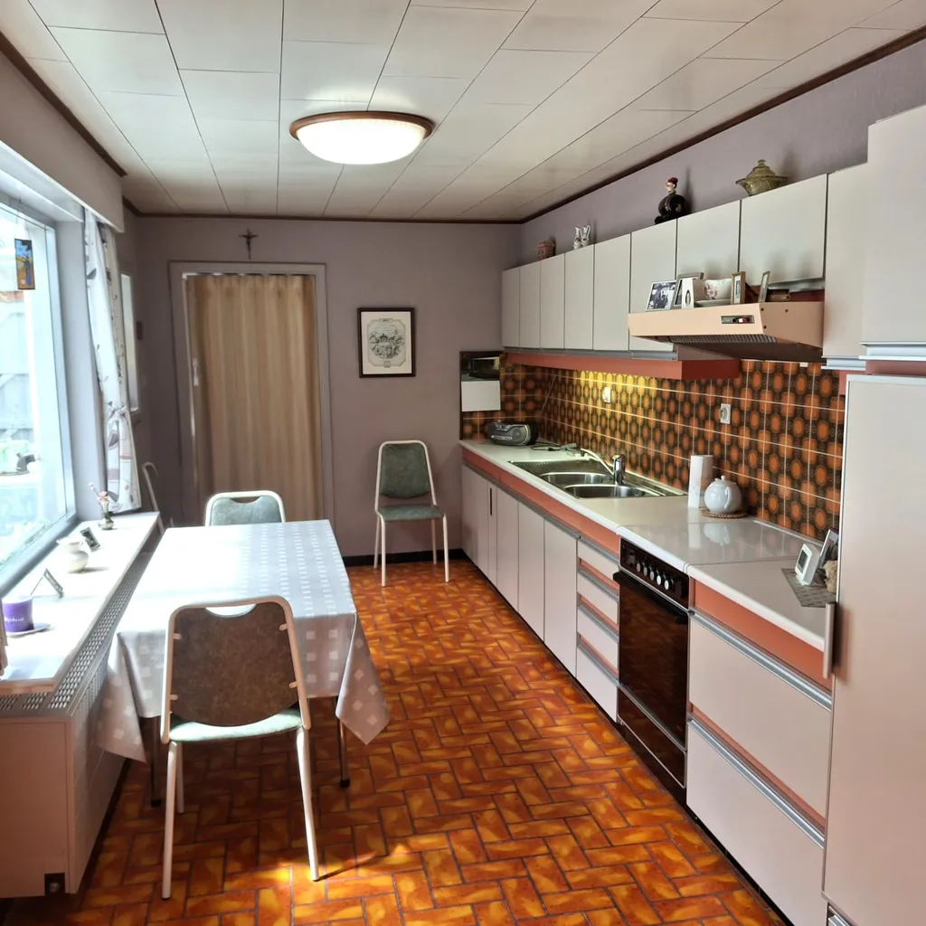 Cuisine - Maison à rénover avec jardin à Herzele