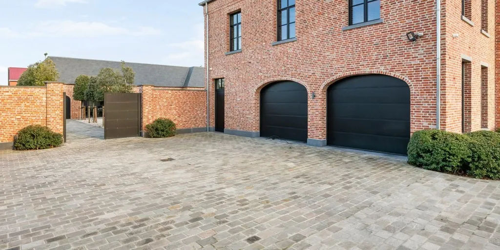 Extérieur - Manoir Énergétiquement Éfficace avec Piscine à Hoogstraten