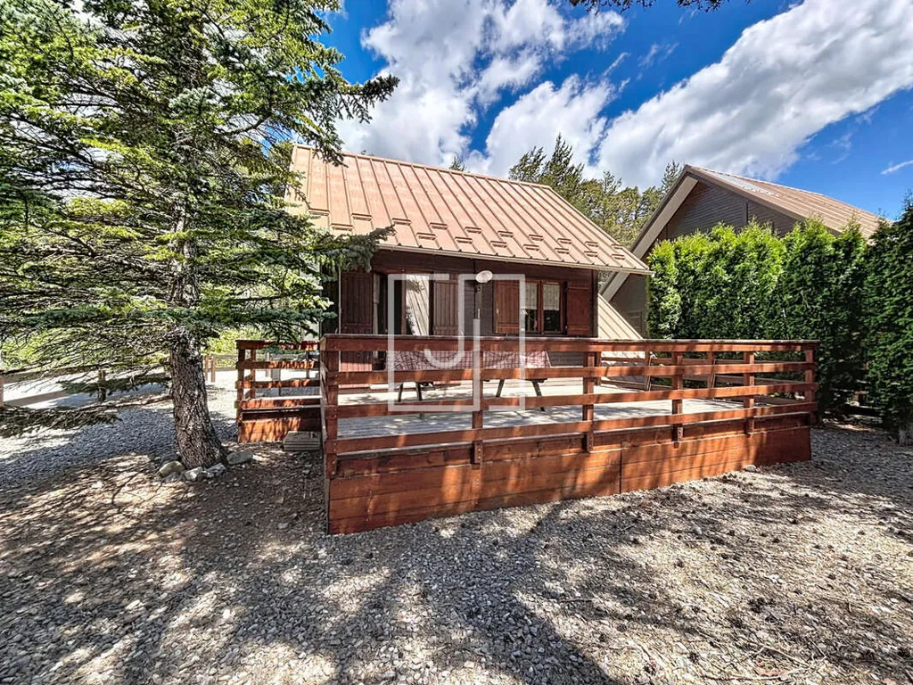 Välivaade - Renovated Chalet with Garden in Barcelonnette