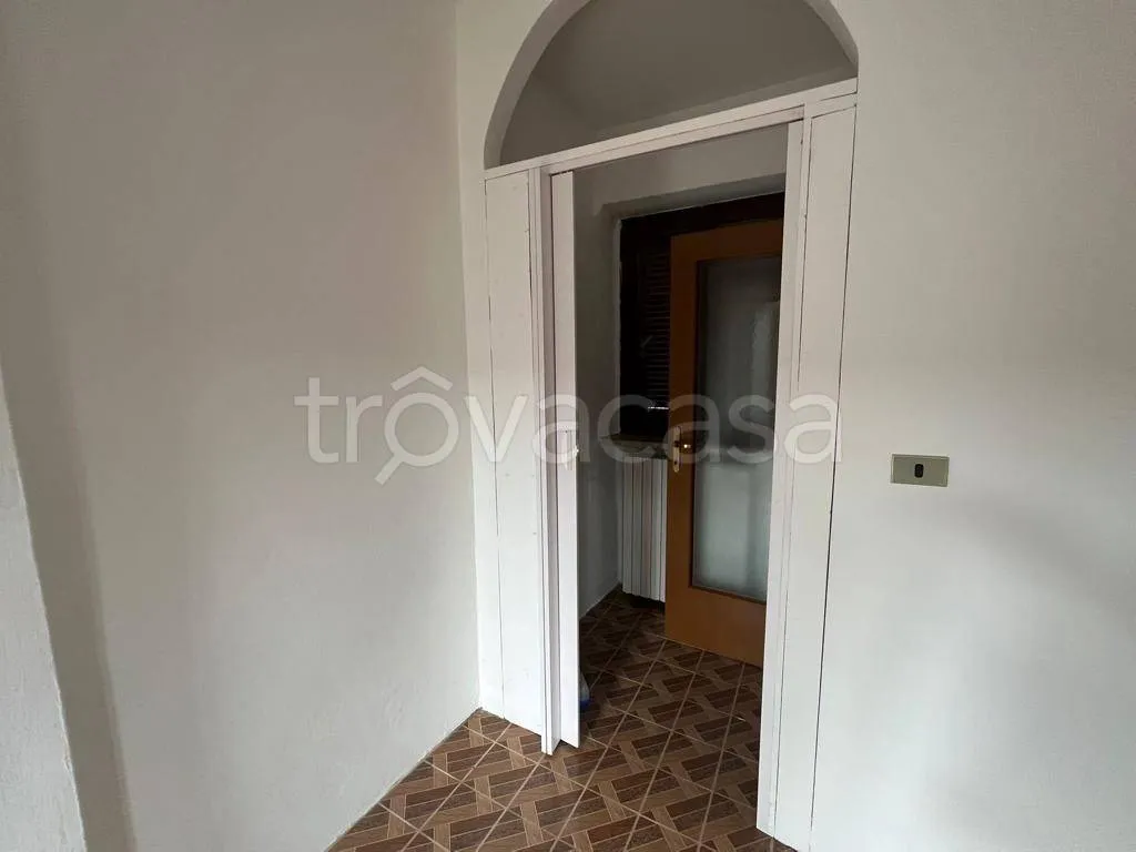 Entrée - Semi-detached House with Private Garden in Villafranca Piemonte
