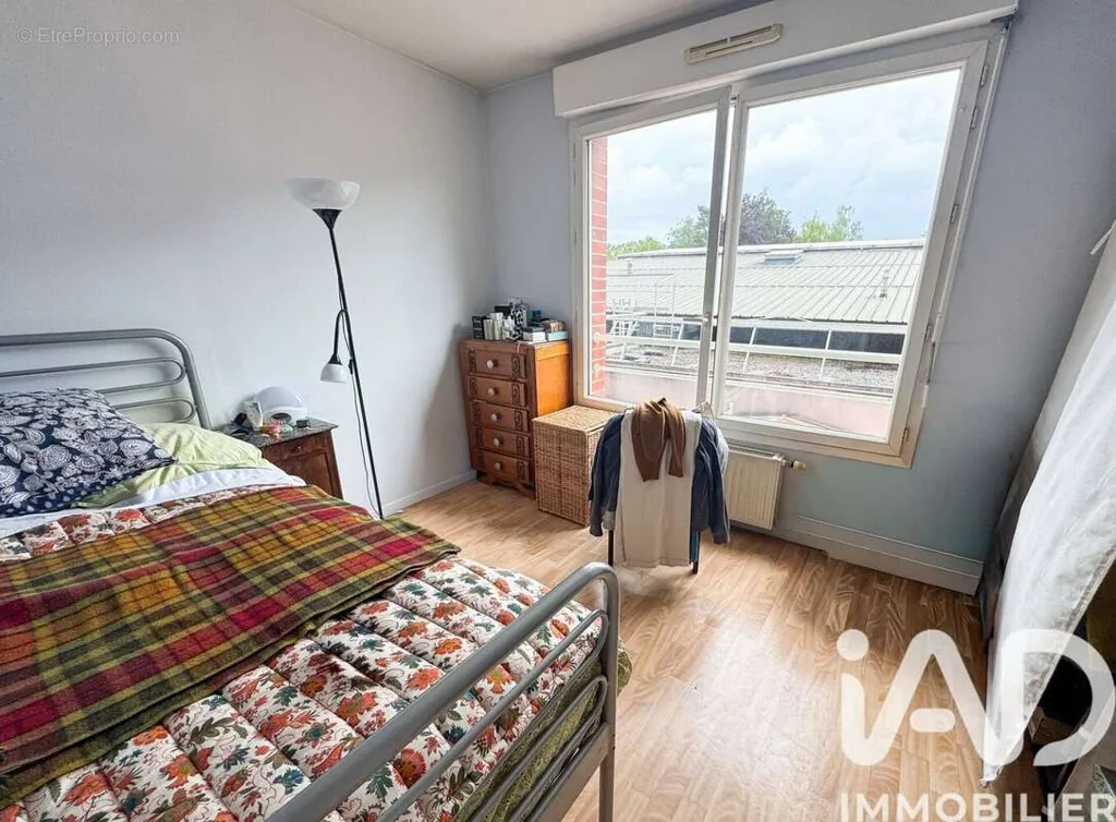 Chambres - Appartement avec Balcon et Parking à Valenciennes Centre