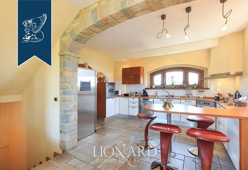 Köök - Luxury Villa with Garden in Spirano