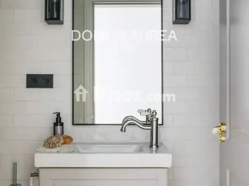 Salles de bain - Furnished Flat in Malasaña Centre