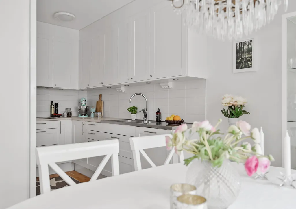 Köök - Modern Flat with Private Terrace in Sollentuna