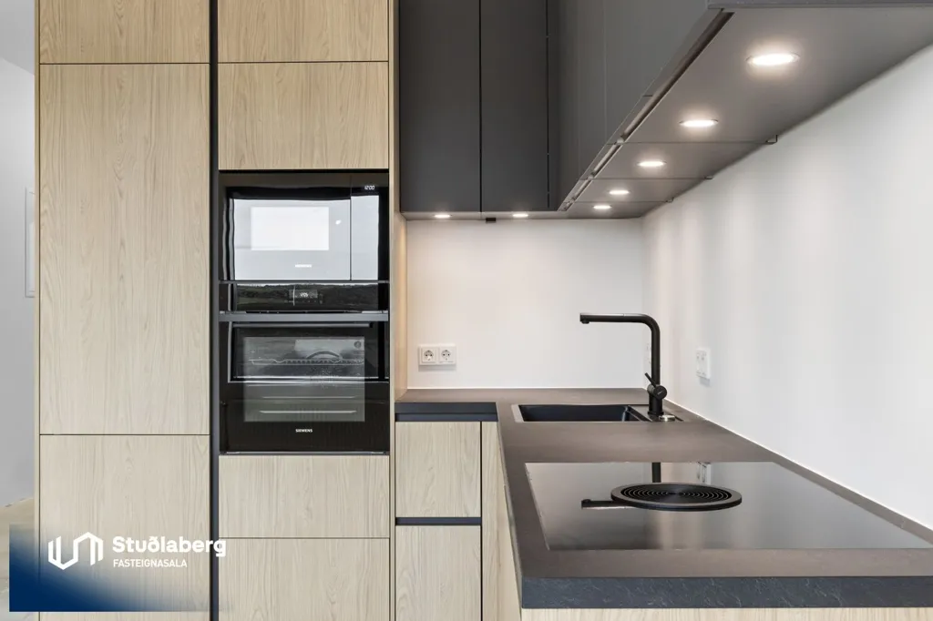 Cuisine - Appartement 4 pièces à Reykjanesbær