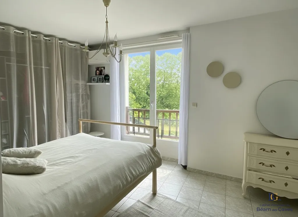 Magamistoad - Two 3-Bedroom Apartments in Sorde-l'Abbaye
