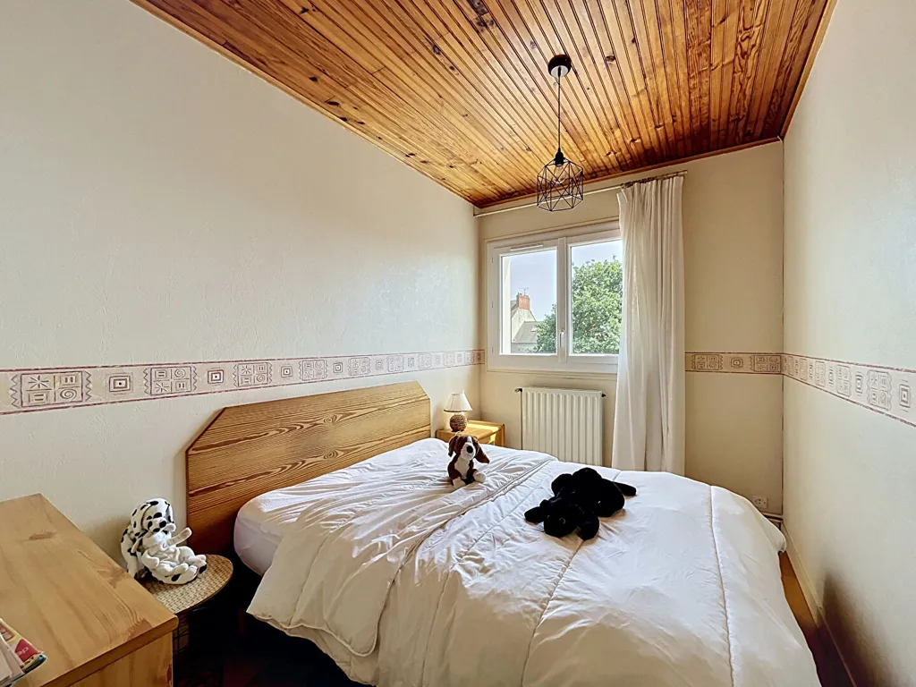 Chambres - Maison avec Jardin et Garage à Chantenay, Nantes