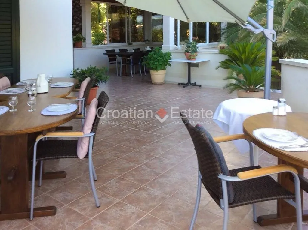 Terrass - Sea View House with Garden in Postira, Brač