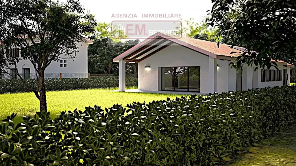 Contemporary Villa with River View in Silea