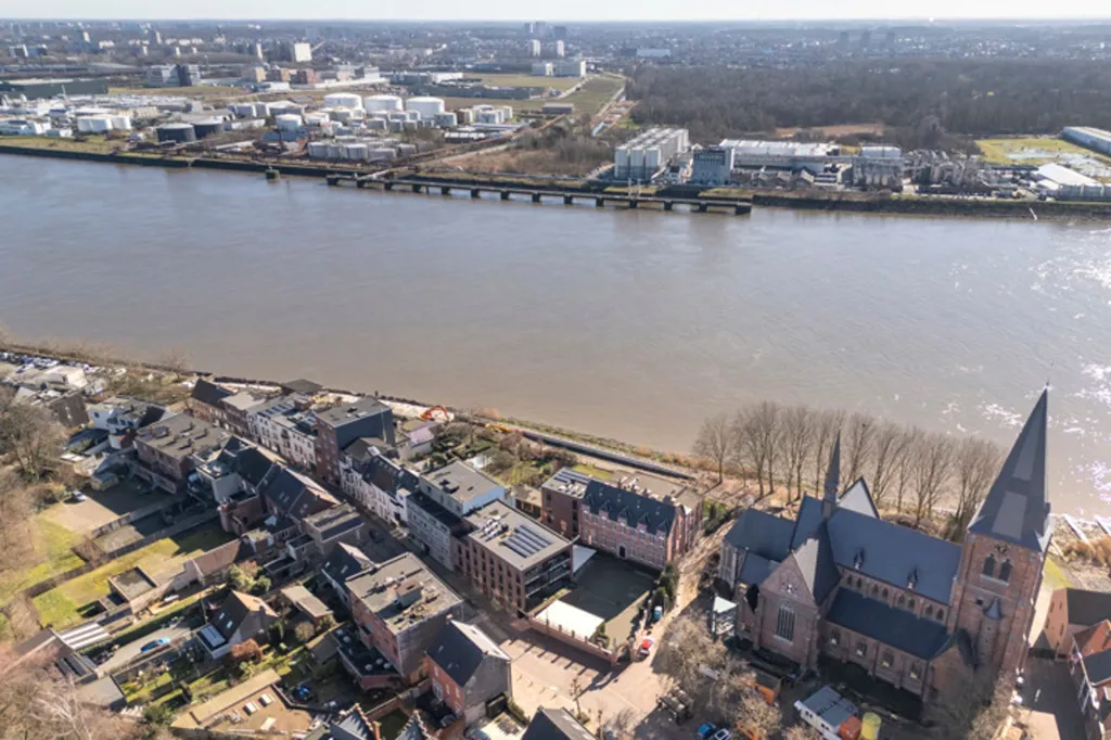 Õhuvaade - Penthouse with River View near Antwerp