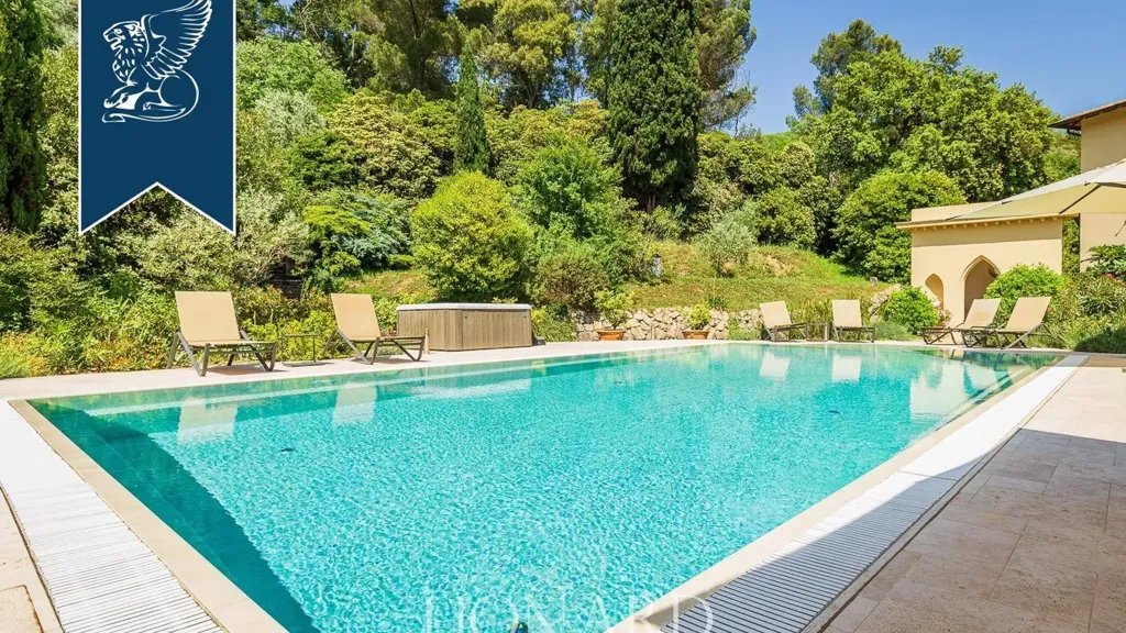 Bassein - Historic Villa with Pool near Lucca