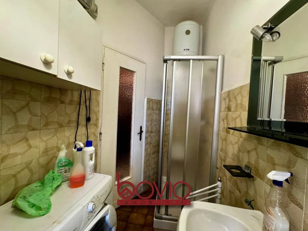 Salles de bain - Apartment with Balcony in Barriera Milano, Turin