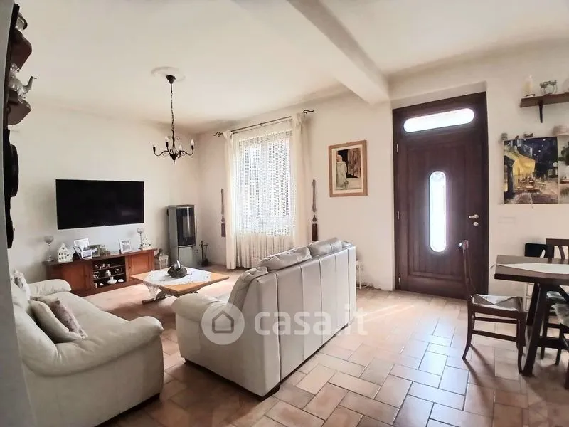 Séjour - Semi-detached House with Garden in Broni