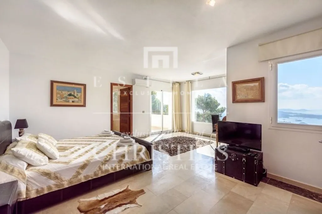 Chambres - Modern Villa with Sea View in Es Cubells