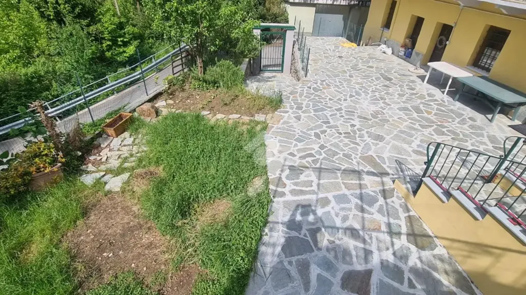 Jardin - Historic Apartment with Balcony in Ceres