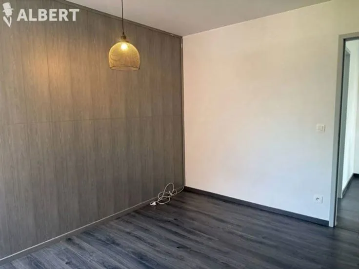 Stanze - Modern House with Terrace in Quiet Setting