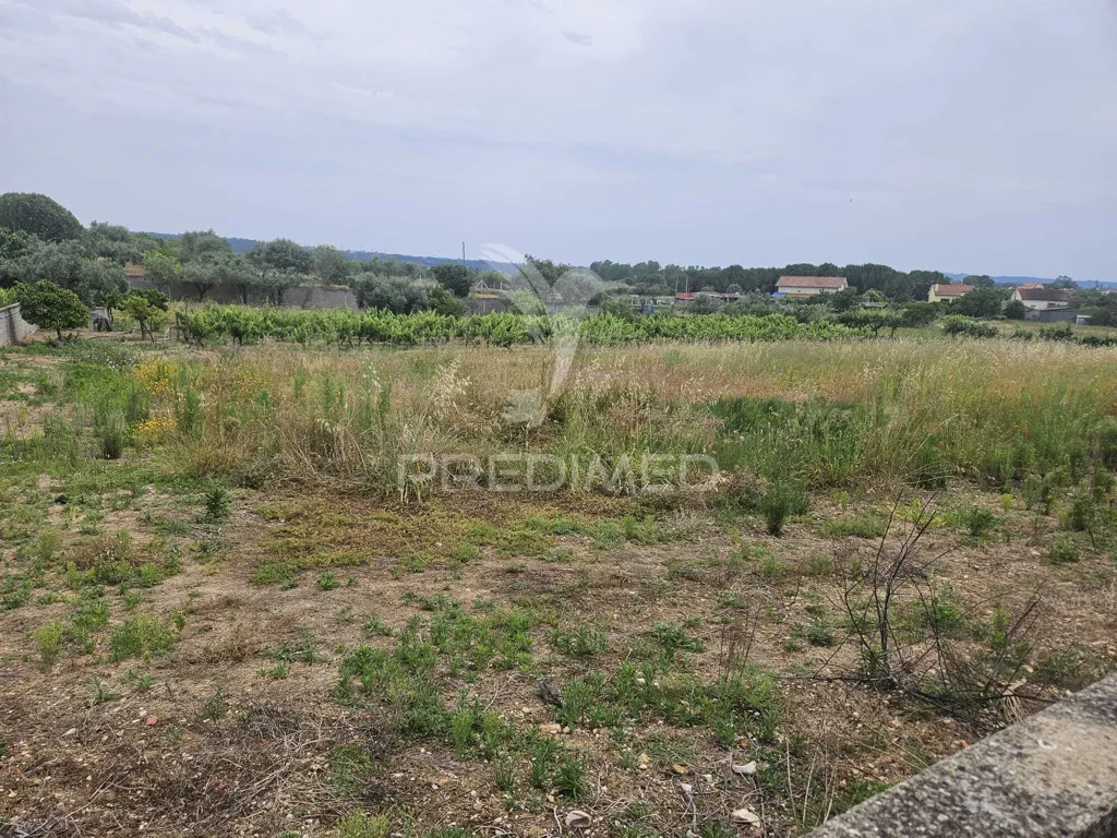 Giardino - Urban Plot with Construction Potential in Valdonas