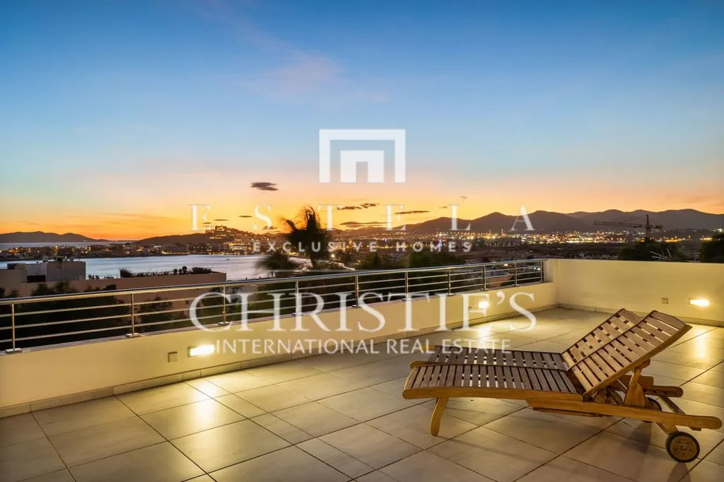 Terrasse - Modern Villa with Sea View in Santa Eulalia