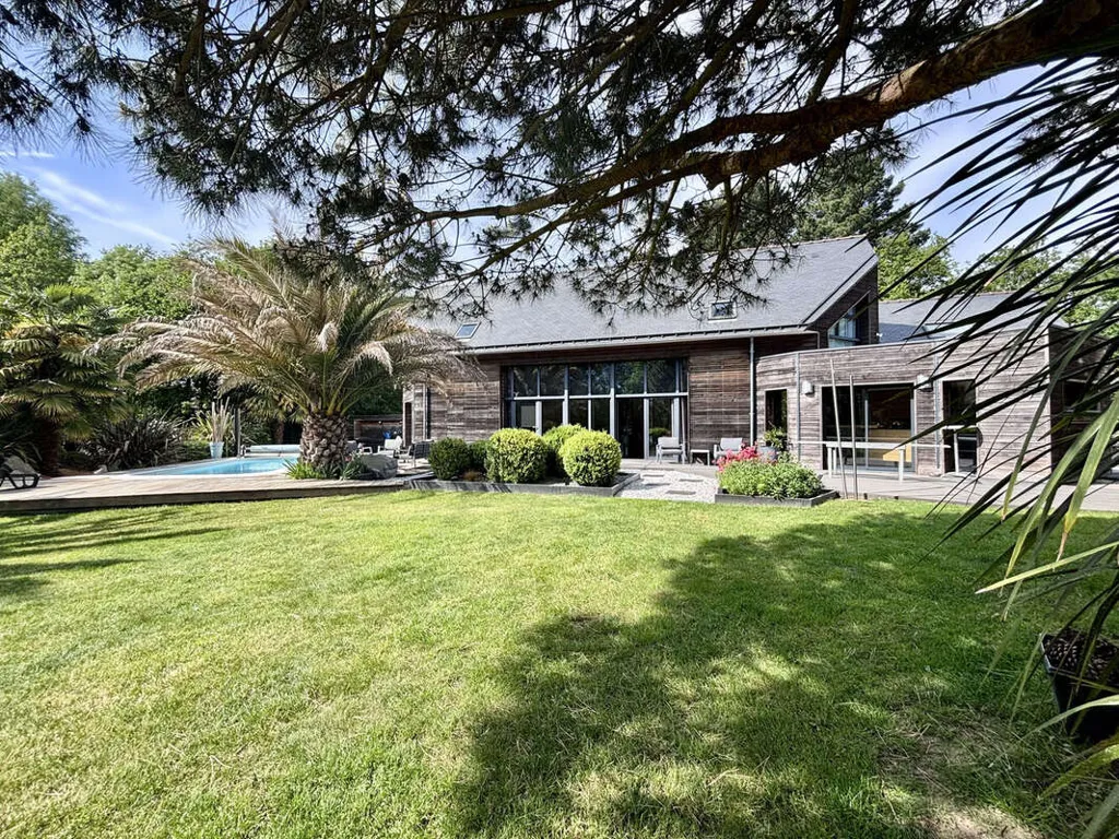 Aed - Architect-Designed House with Pool near Plœmel