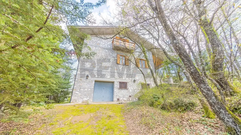 Extérieur - Villa with Extensive Garden near Rieti