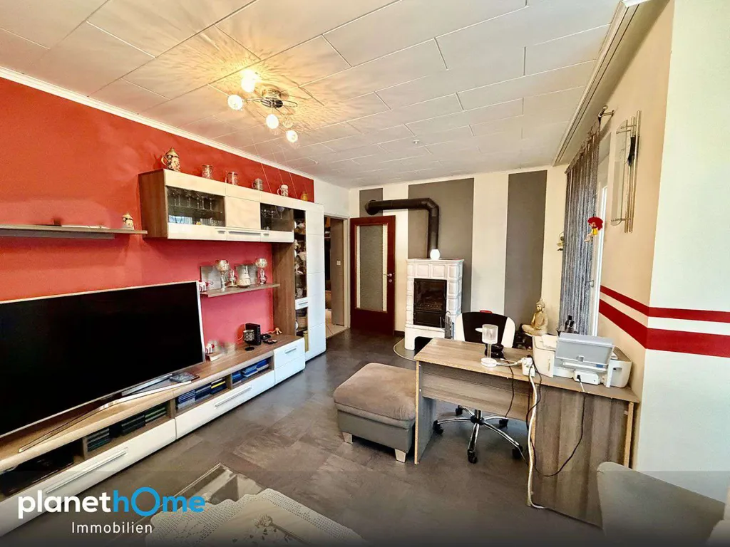 Soggiorno - Charming 4-Bedroom Apartment with Loggia in Stockerau