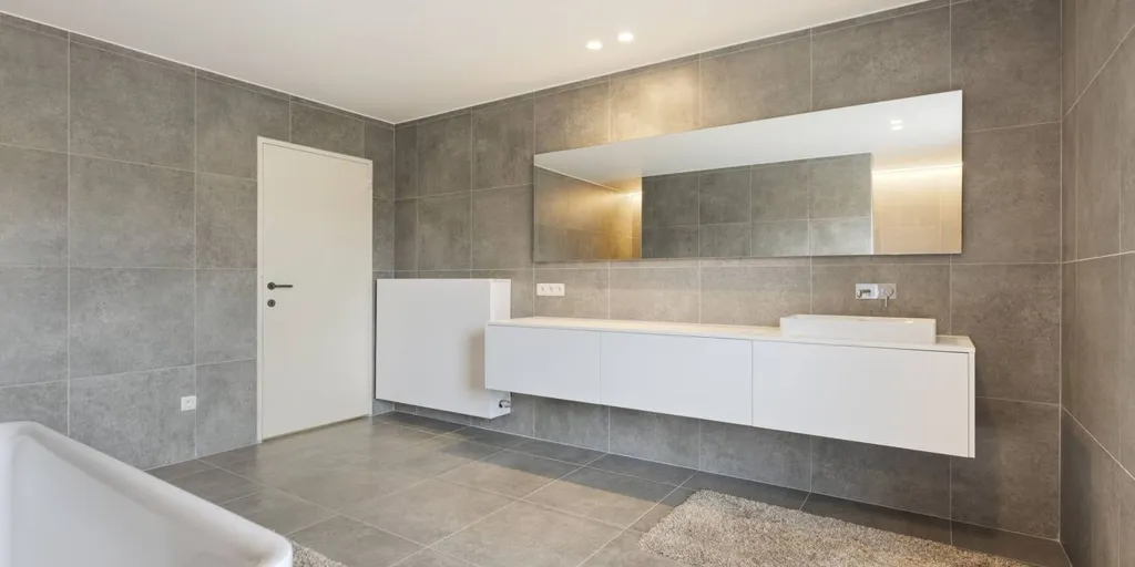 Salles de bain - Maison avec Espace Bureau dans le Quartier Prisé de Hoogstraten