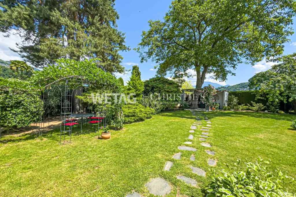 Jardin - Charming Villa with Pool near Lake Lugano